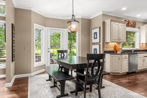 1114 Chadwick Court Aurora IL 60502