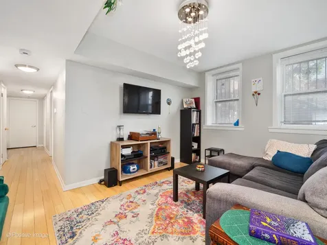 2118 West North Avenue Chicago IL 60647