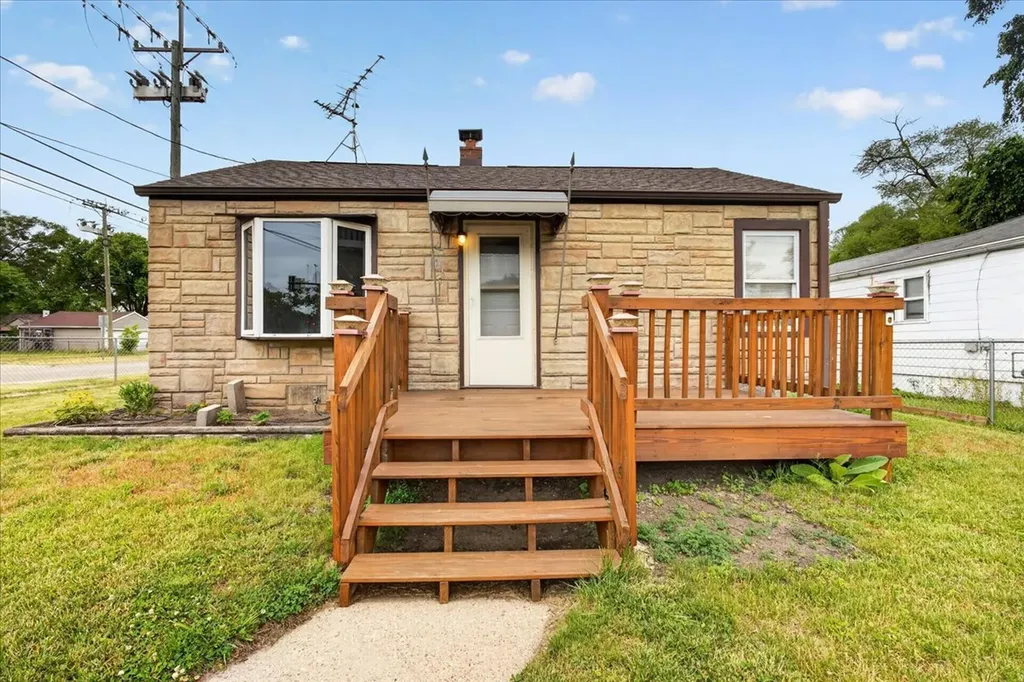 302 Harlem Road Machesney Park IL 61115