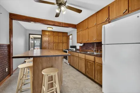 302 Harlem Road Machesney Park IL 61115