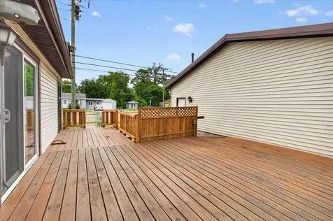 302 Harlem Road Machesney Park IL 61115
