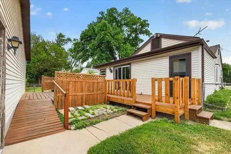 302 Harlem Road Machesney Park IL 61115