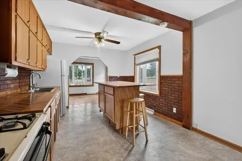 302 Harlem Road Machesney Park IL 61115