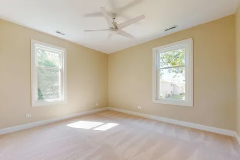 130 West Ellis Avenue Libertyville IL 60048