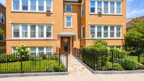4646 West Addison Street Chicago IL 60641