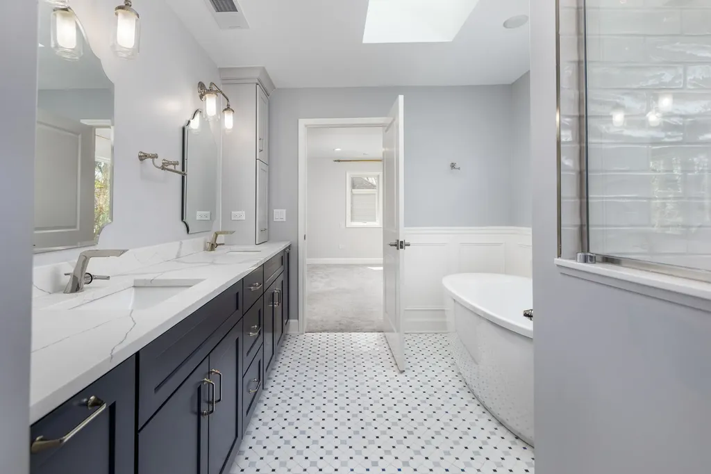 1321 North Webster Street Naperville IL 60563