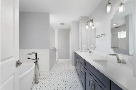 1321 North Webster Street Naperville IL 60563