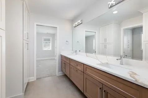 1321 North Webster Street Naperville IL 60563