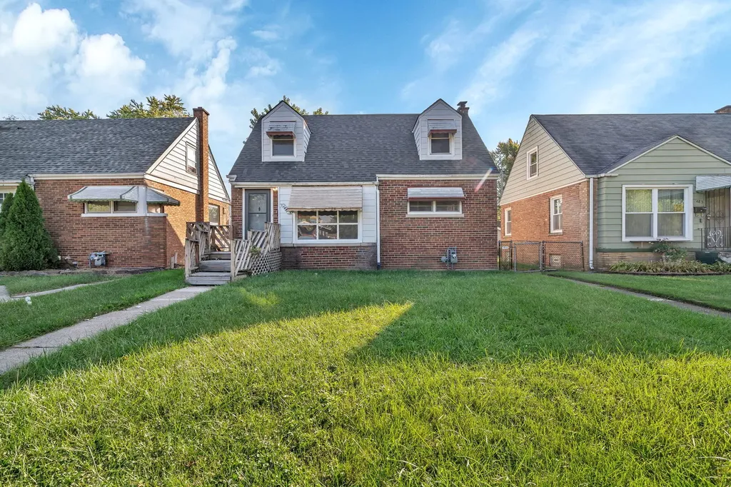 1481 Lincoln Avenue Calumet City IL 60409
