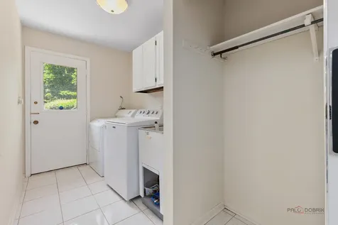 2315 Castilian Circle Northbrook IL 60062
