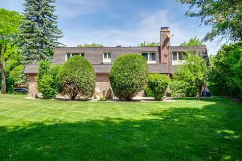 2315 Castilian Circle Northbrook IL 60062