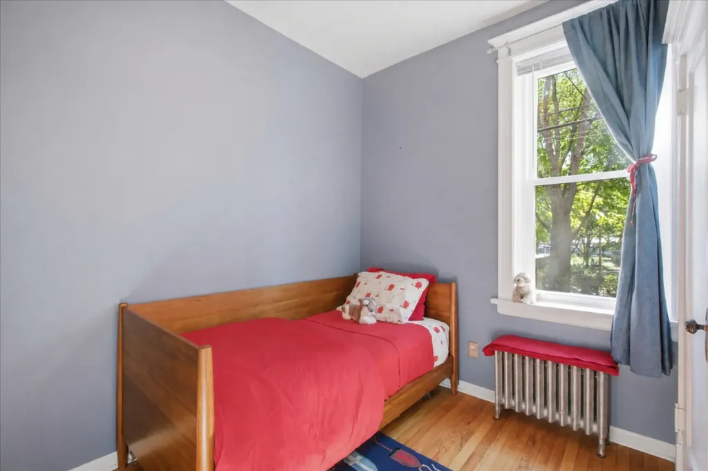 1023 West Thorndale Avenue Chicago IL 60660