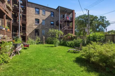 1023 West Thorndale Avenue Chicago IL 60660