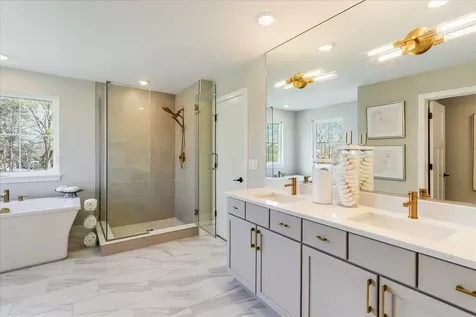 406 Edgeworth Place Lincolnshire IL 60069