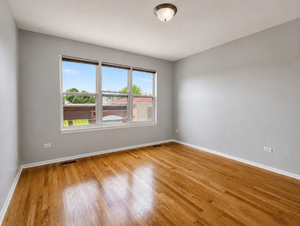 4851 North Pulaski Road Chicago IL 60630