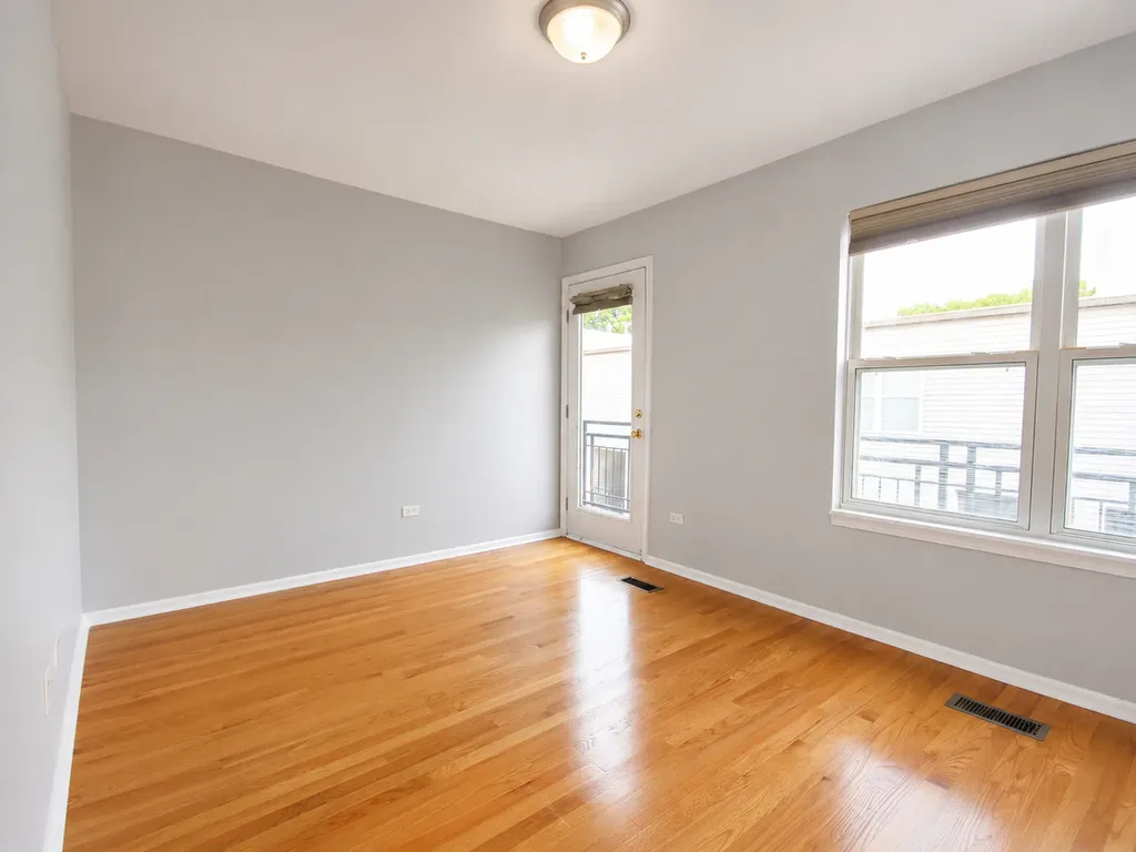 4851 North Pulaski Road Chicago IL 60630