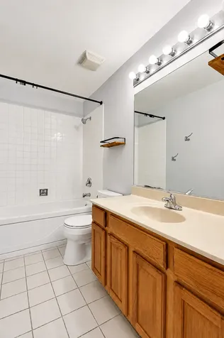 4851 North Pulaski Road Chicago IL 60630
