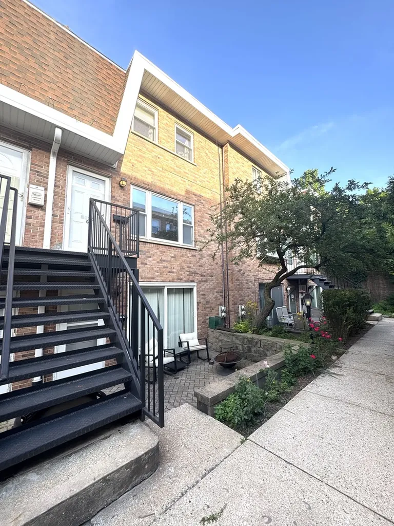 4035 North Keystone Avenue Chicago IL 60641