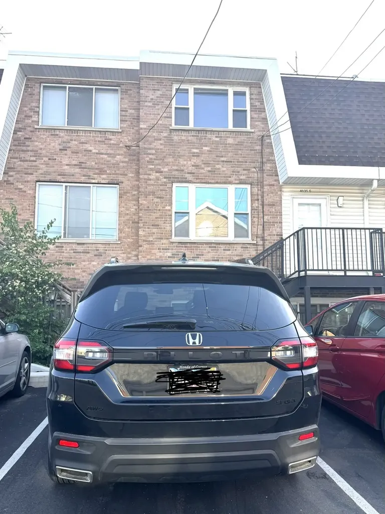 4035 North Keystone Avenue Chicago IL 60641