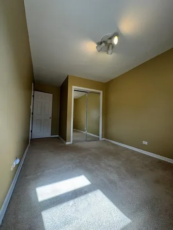4035 North Keystone Avenue Chicago IL 60641