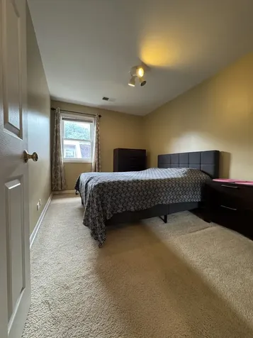 4035 North Keystone Avenue Chicago IL 60641