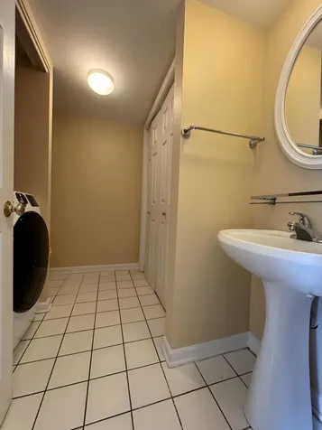 4035 North Keystone Avenue Chicago IL 60641