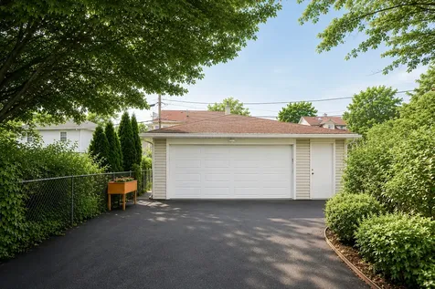 554 Patton Drive Buffalo Grove IL 60089