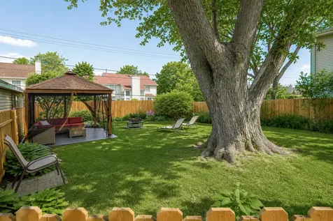 554 Patton Drive Buffalo Grove IL 60089