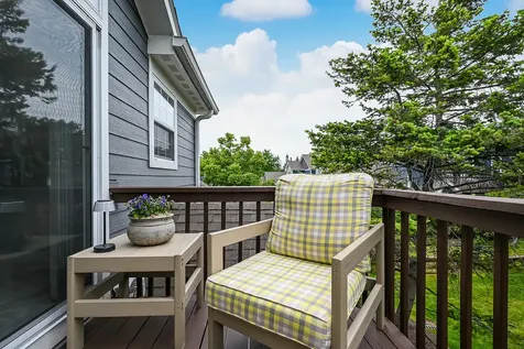 1133 Bristol Court Glendale Heights IL 60139