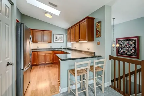 1133 Bristol Court Glendale Heights IL 60139
