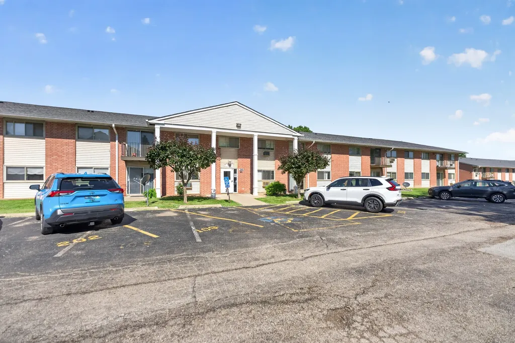 706 Marilyn Avenue Glendale Heights IL 60139