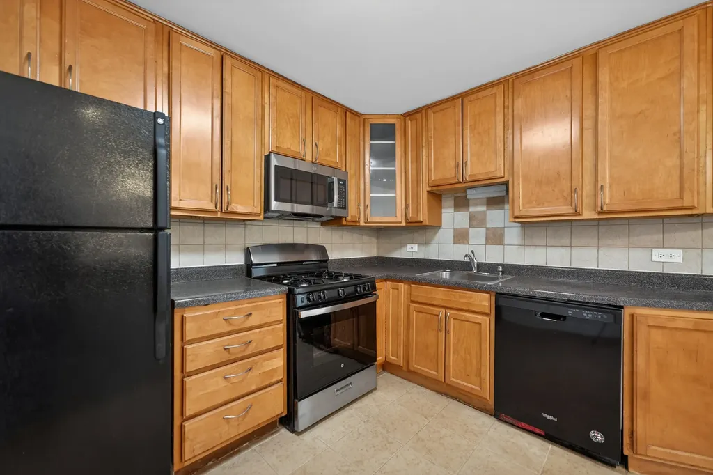 706 Marilyn Avenue Glendale Heights IL 60139