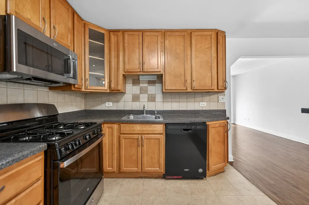 706 Marilyn Avenue Glendale Heights IL 60139