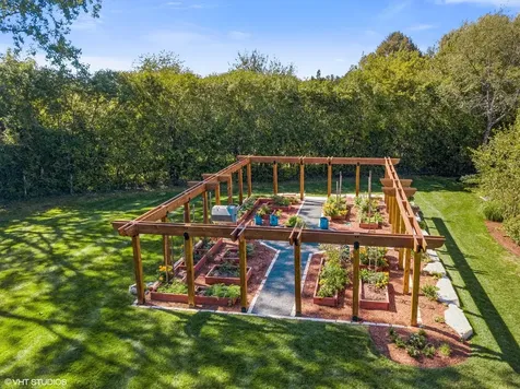 675 Old Barrington Road North Barrington IL 60010