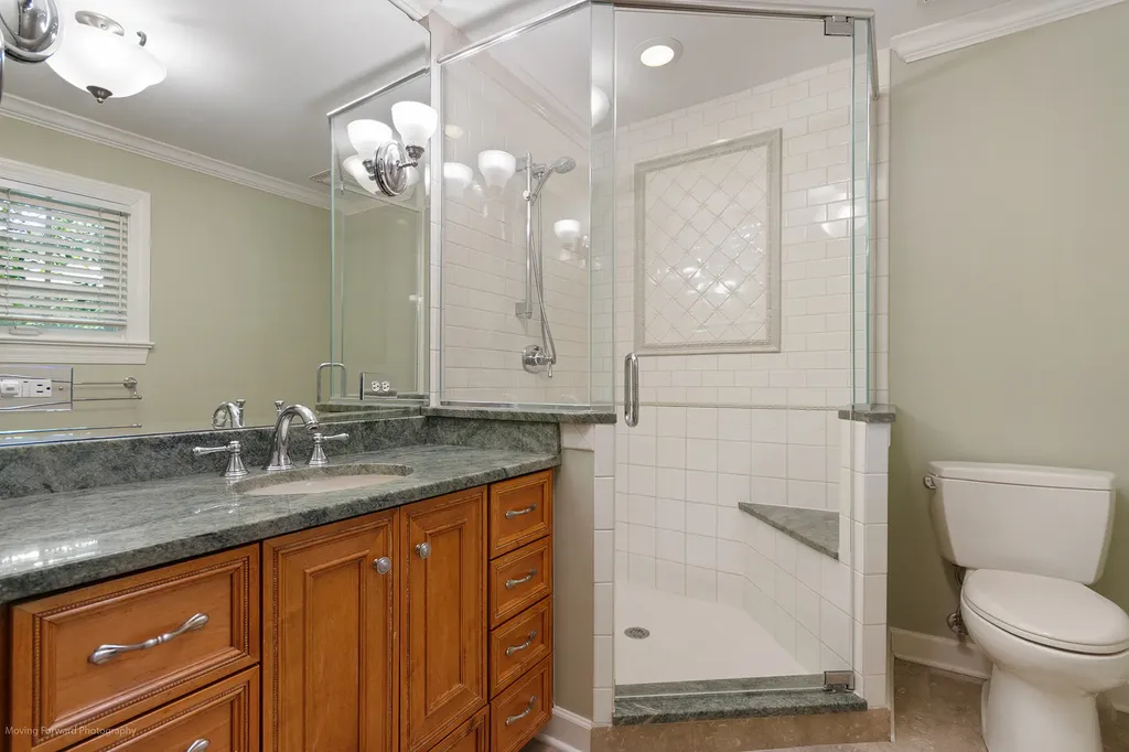 6465 Cherokee Drive Indian Head Park IL 60525