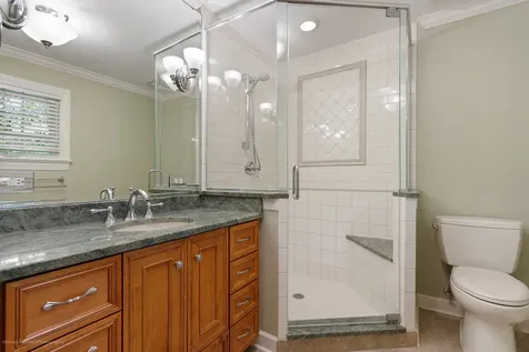 6465 Cherokee Drive Indian Head Park IL 60525