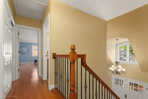 6465 Cherokee Drive Indian Head Park IL 60525