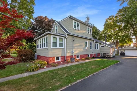 141 North Cedar Street Palatine IL 60067