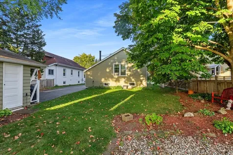 141 North Cedar Street Palatine IL 60067