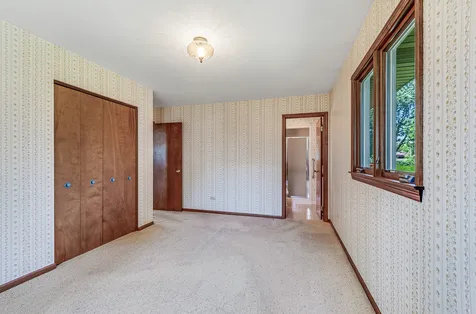 1008 Lark Lane Shorewood IL 60404