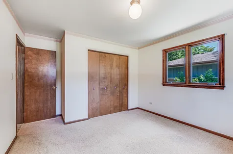 1008 Lark Lane Shorewood IL 60404