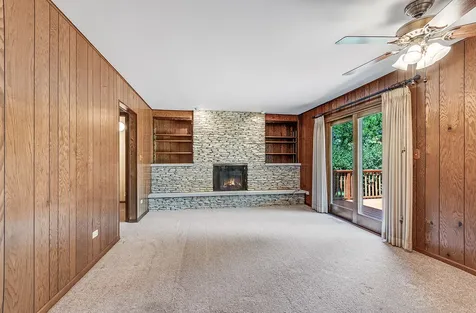 1008 Lark Lane Shorewood IL 60404