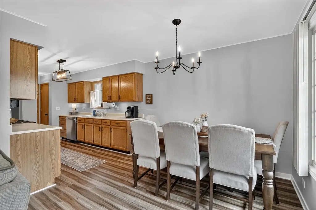 100 Village Creek Drive Lake In The Hills IL 60156