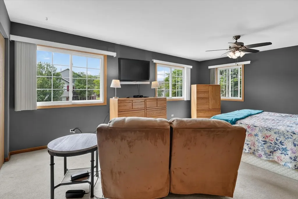 100 Village Creek Drive Lake In The Hills IL 60156