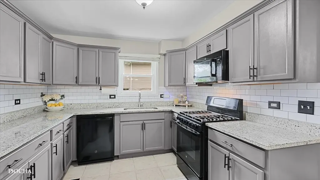 1210 Camden Lane Aurora IL 60504