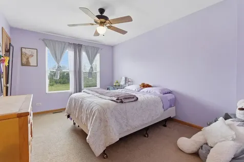 911 Millard Court Joliet IL 60431