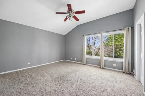 254 West Holly Court Round Lake IL 60073