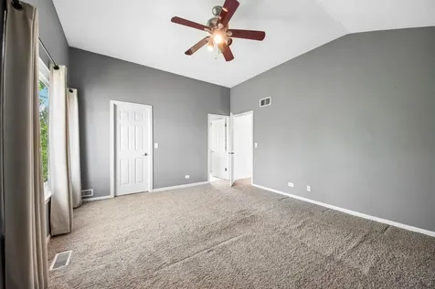 254 West Holly Court Round Lake IL 60073