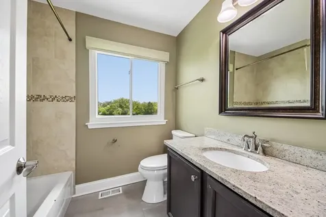 254 West Holly Court Round Lake IL 60073