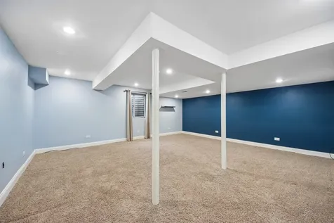 254 West Holly Court Round Lake IL 60073
